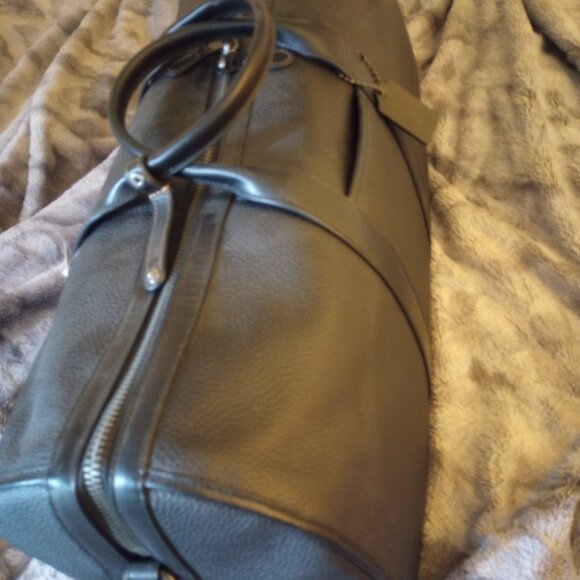 NWT COACH Gotham Duffle Bag - $695 new - Picture 4 of 5